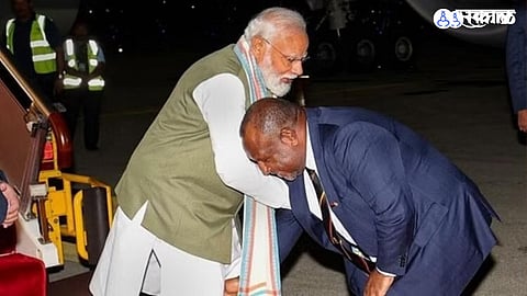 MP Sanjay Raut Slam bjp over Papua New Guinea PM  touches PM Narendra Modi feet rak94