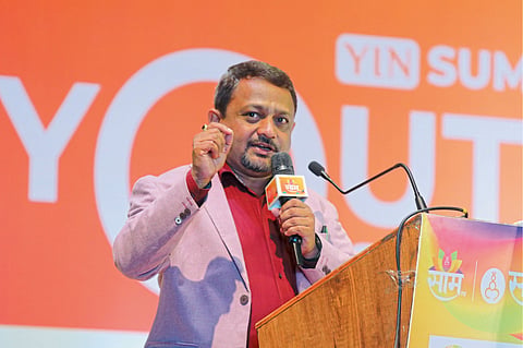  प्राध्यापक डॉ. अविनाश गावंडे