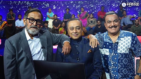 mahesh manjrekar shivaji satam participate in kon honaar crorepati show on sony marathi with sachin khedekar 