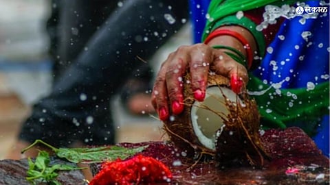 Coconut Breaking