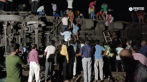 Coromandel Express Accident 