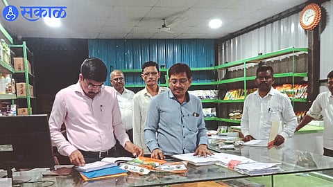 Bharari team inspecting the agricultural center
