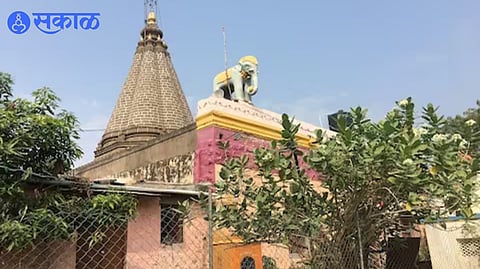 dress code to be applied in all temple in district jalgaon news