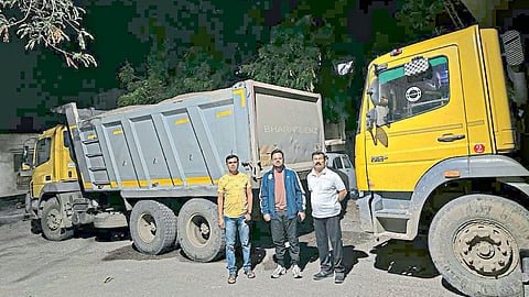  tehsildar Aditya Jivane action two illegal sand transporters beed
