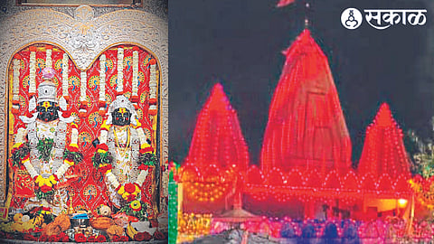 On the occasion of Ashadhi Ekadashi, the illumination of the temple is shown in the second picture of Shri Vitthal Rukmini attractive idol.
