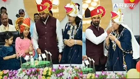Chhatrapati Sambhajinagar municipal commissioner birth day subscription of two lakhs 