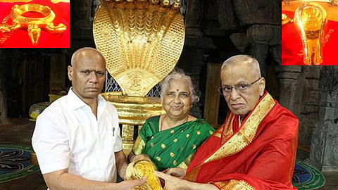 Narayan Murthy and Sudha Murthy Donated golden tortoise 