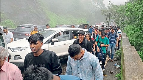 Monsoon Tourism