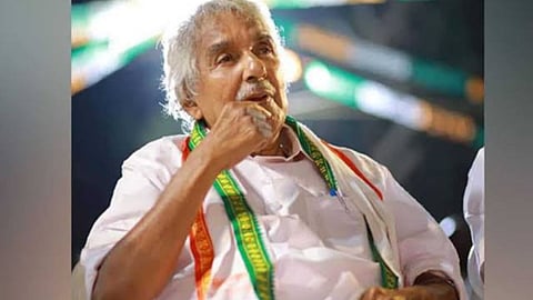 Oommen Chandy Passes Away