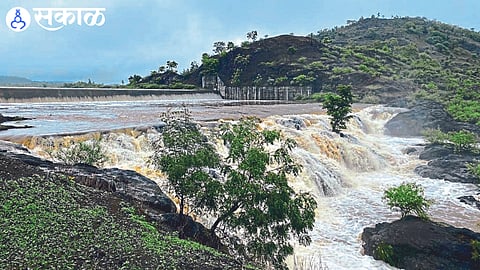 Mangrool Medium Project on Bhokri river overflow.
