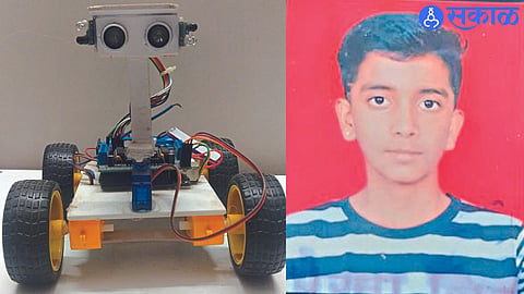 A robot made by Jitesh Mande, a student of Vivekananda Pratishthan 
