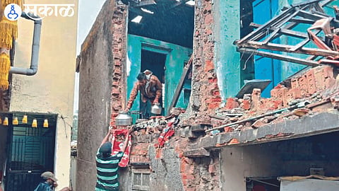 Collapsed part of Chavan's house on Dalvi Marg.
