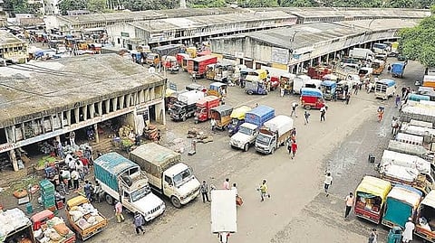 Pune Market Yard 