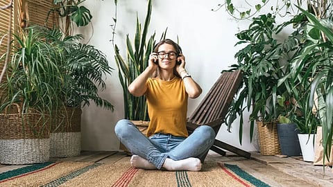 Floor Sitting 