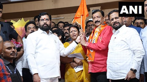 Former Corporater of Shiv Sena UBT Upendra Sawant joined Shiv Sena in presence of CM Eknath Shinde  