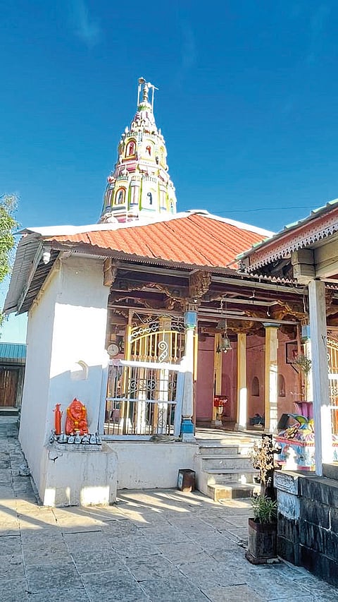 भाविकांचे श्रद्धा स्थान: शंभो महादेवाचे मंदिर* देवालय साठी मजकूर