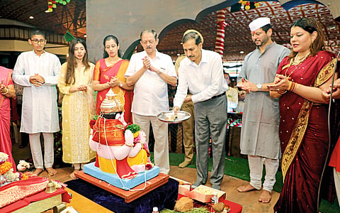 केसरी गणेशोत्सवाला मंगलमय वातावरणात प्रारंभ