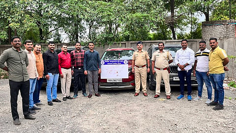 pune crime Sale of rented four wheelers near Pakistan border accused arrested three vehicles worth 60 lakh seized