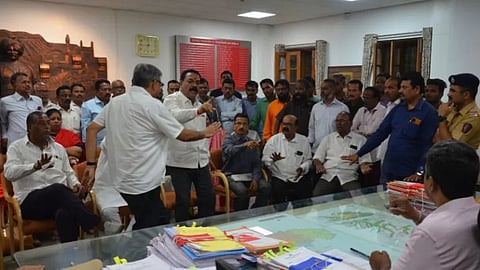 Collector Rahul Rekhawar vs Maratha community 