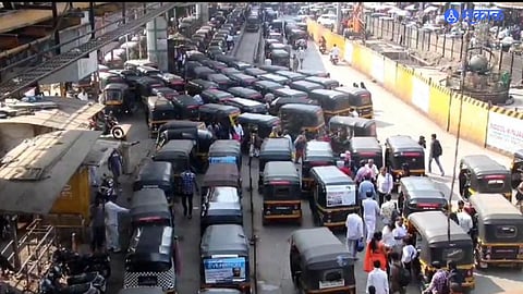 kalyan station traffic