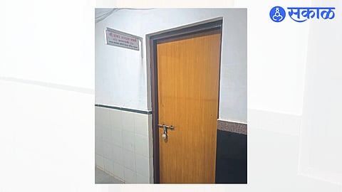 The lock in the hall of the social welfare chairperson of the Zilla Parishad.