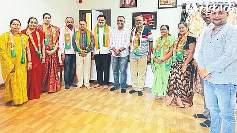 Party's Malegaon District President Nilesh Kachve along with newly elected office bearers of BJP.
