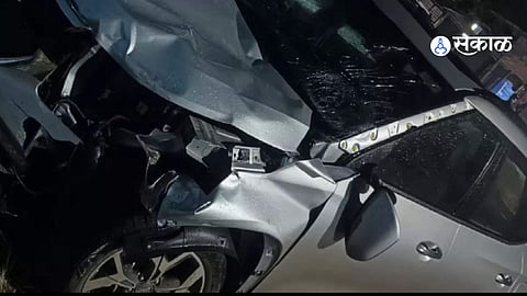 car hit five people on Kalyan-Ahmednagar Highway 3 people  killed  two injured in accident  