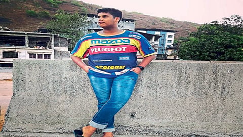 15-year-old student died after being hit in  head by  Javelin during Javelin throw Mangaon  
