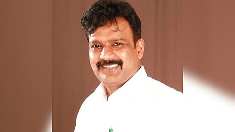 former mla  ramesh kadam blast i will  join who solve basic problems of people politics solapur