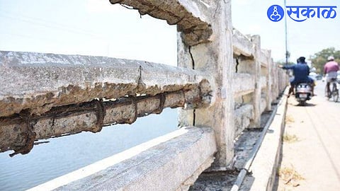 bridge wall damage 