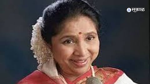 "तलवार तुझ्या गाण्याची बिजलीसम चमकत राहो!" आशाताईंच्या अलबेल्या कंठाचा प्रवास अनंतात विलीन.