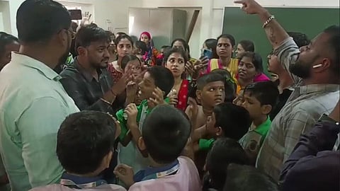 Dombivali School
