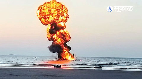 Indian Navy in Tarkarli Sea