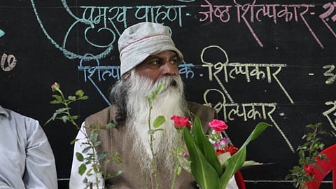 Senior painter sculptor Sanjay Tadsarkar passed away Kolhapur 