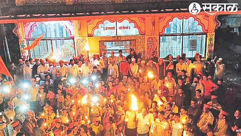 Maratha reservation issue carried out by citizens of Mashal Morcha.