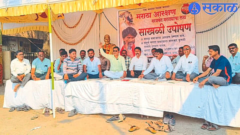 Maratha community members during a chain hunger strike outside the office of the district magistrate to get reservation for the Maratha community.