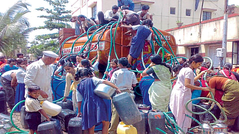 marathwada drought farmer River linking project in Maharashtra