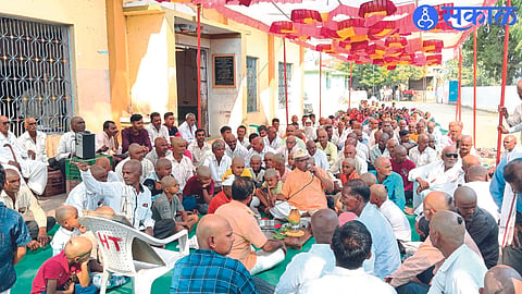 Villagers participating in monkey response. 