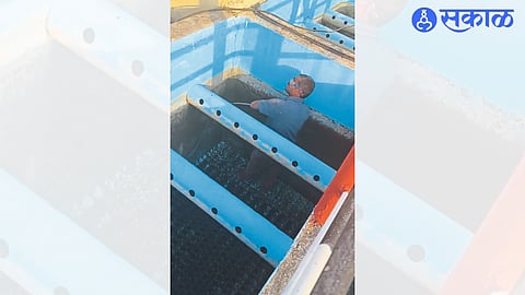 Ongoing cleaning of filter plant of Akaragawa Regional Water Supply Scheme