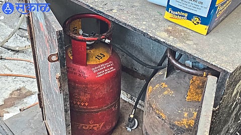 The use of domestic cylinders in a clandestine operation in a hotel.
