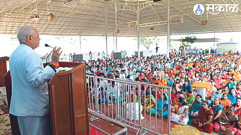 Gurumauli Annasaheb More while interacting with devotees from all over the state on Saturday.
