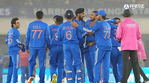 Holkar Cricket Stadium Pitch Report Indore Weather Forecast News :