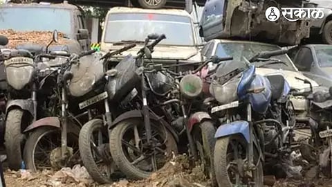 abandoned vehicles police station