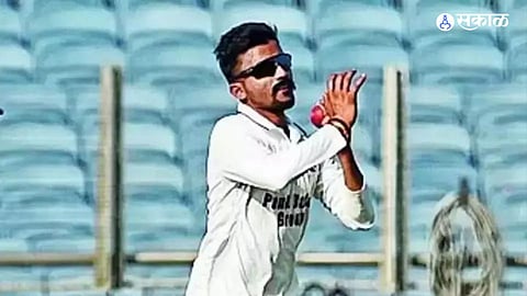 ranji trophy elite group a maharashtra fight to avoid defeat vidarbha hopes to win 