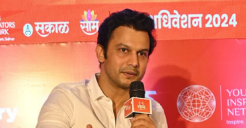 esakal