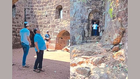 Jaigad Fort Towers