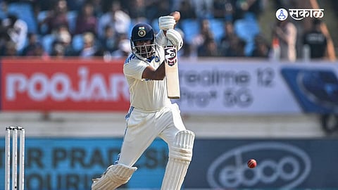 India handed five-run penalty England to start its innings with 5/0 r Ashwin running on pitch cricket news in marathi 
