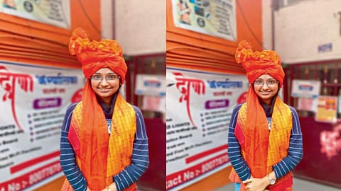 mpsc Secondary Deputy Registrar Grade-1 Shraddha Kisan Dhananjay Urane 49 OBC first among girls 