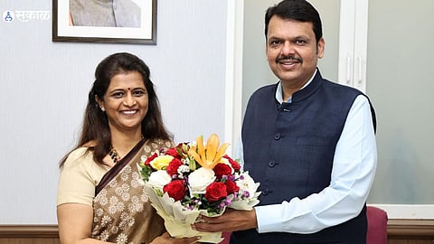 archana patil chakurkar daughter in law of shivraj patil join bjp devendra Fadnavis maharashtra Latur politics Lok Sabha Election 2024  