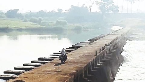 Kanwad-Mhaisal Dam